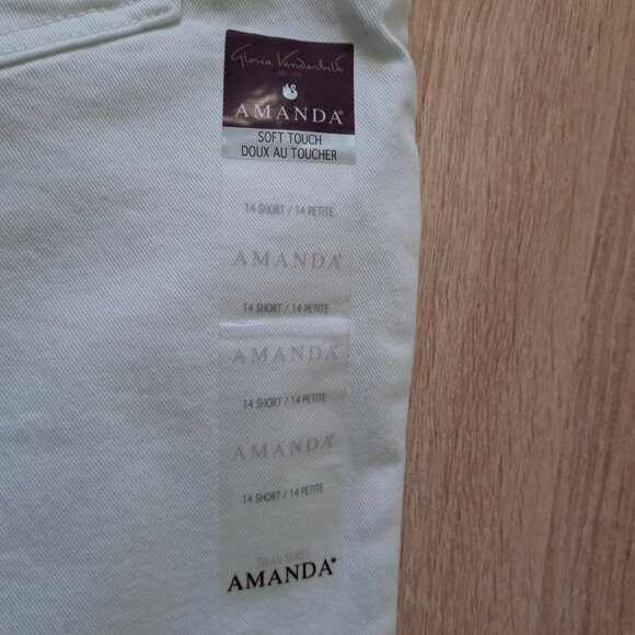 Gloria Vanderbilt HighRise White Jeans Sz 14P Tapered Leg Comfy Cotton NewWTags - Picture 14 of 15